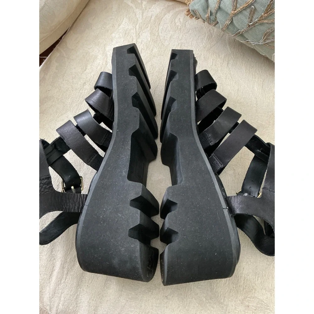 DOLCE VITA GALORE BUCKLE HEEL GLADIATOR SANDALS size 10